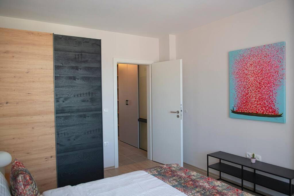 Tokiyo: A Lovely City Center 2 Bedrooms Apartment With Private Parking Sofia Luaran gambar