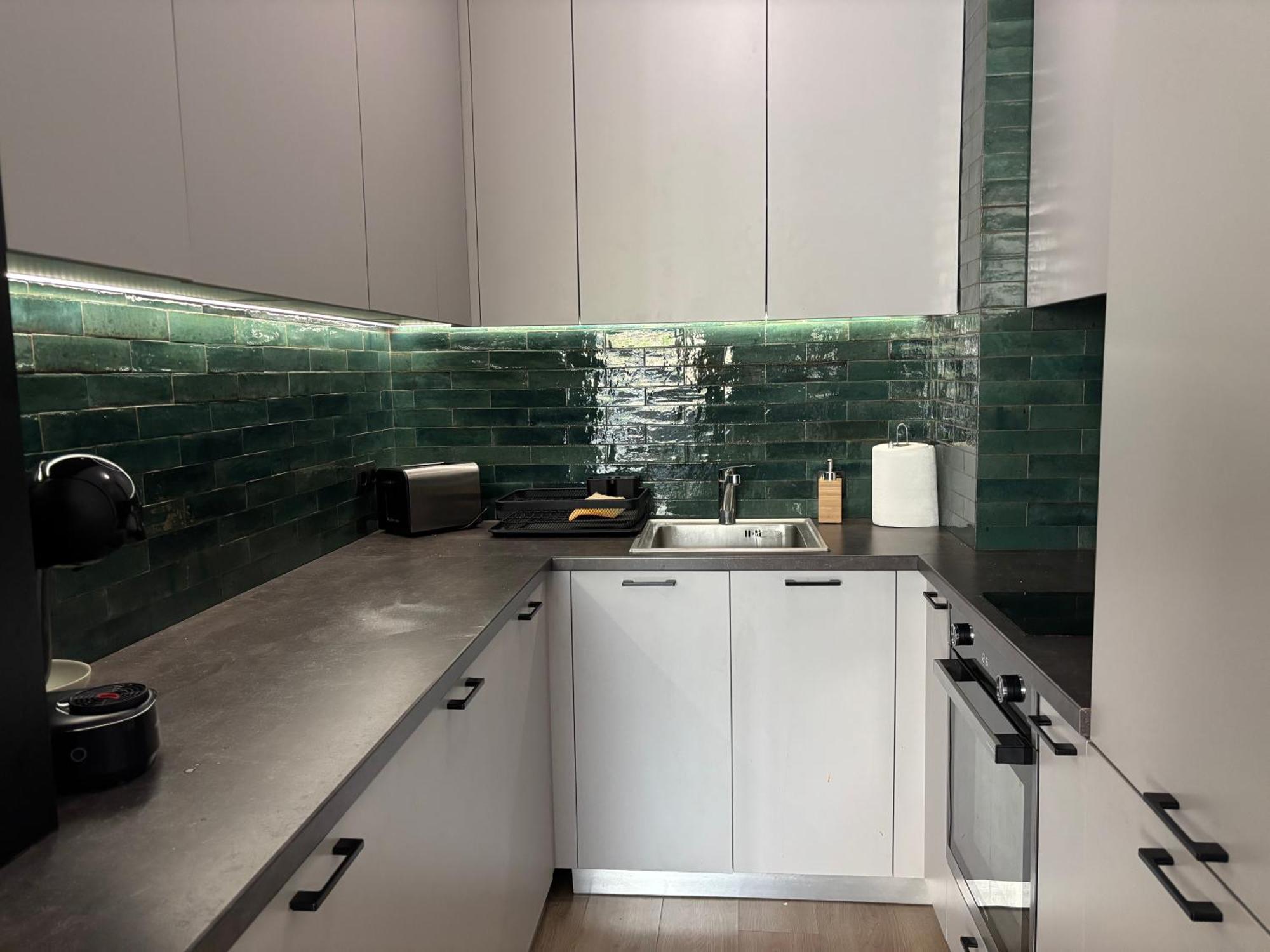 Tokiyo: A Lovely City Center 2 Bedrooms Apartment With Private Parking Sofia Luaran gambar